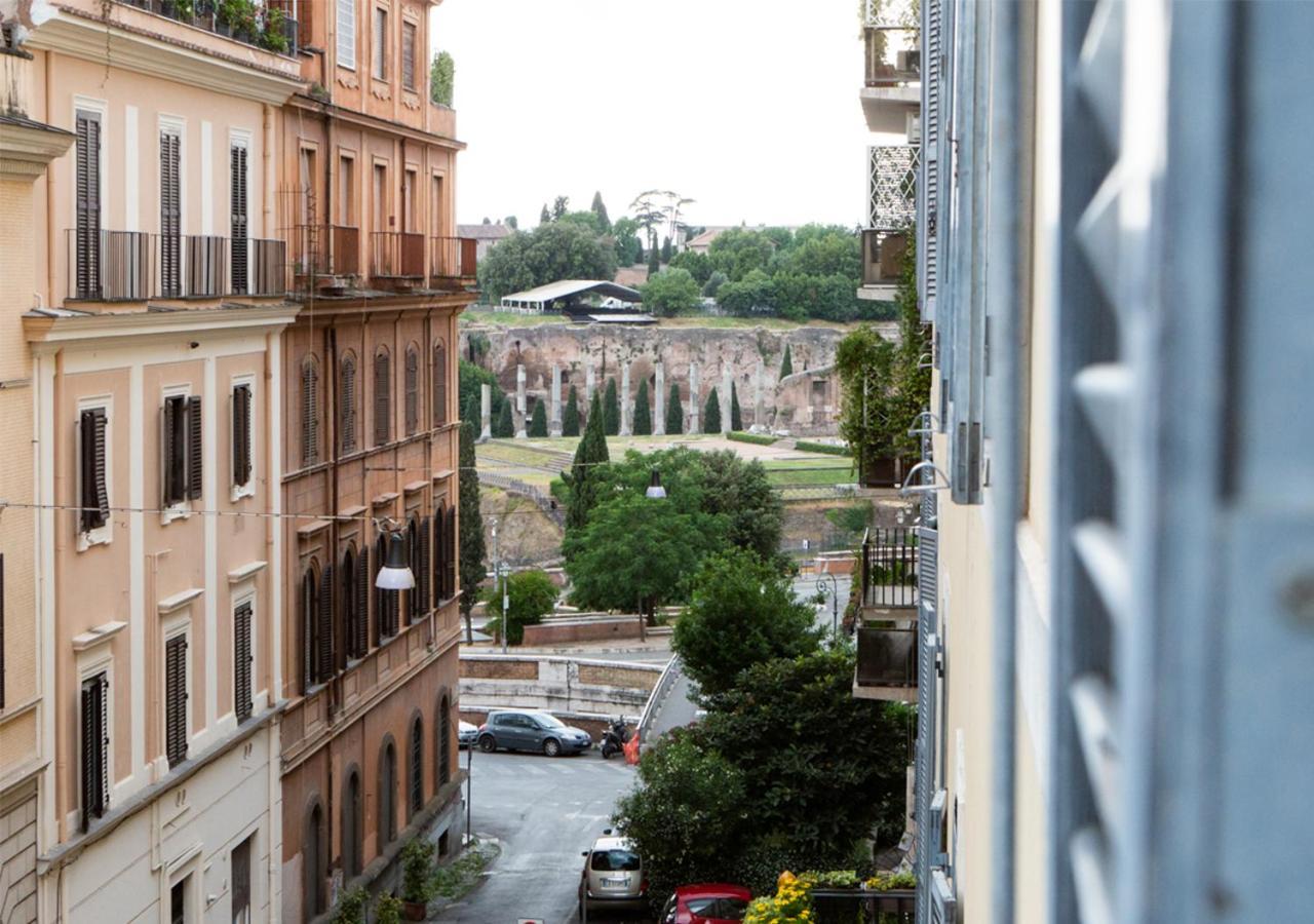 La Polveriera, Appartamenti Eleganti E Luminosi Vicino Al Colosseo 罗马 外观 照片