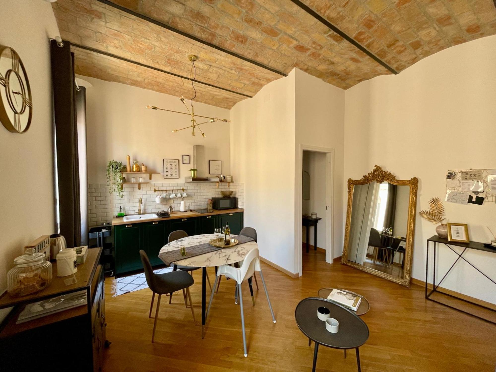 La Polveriera, Appartamenti Eleganti E Luminosi Vicino Al Colosseo 罗马 客房 照片
